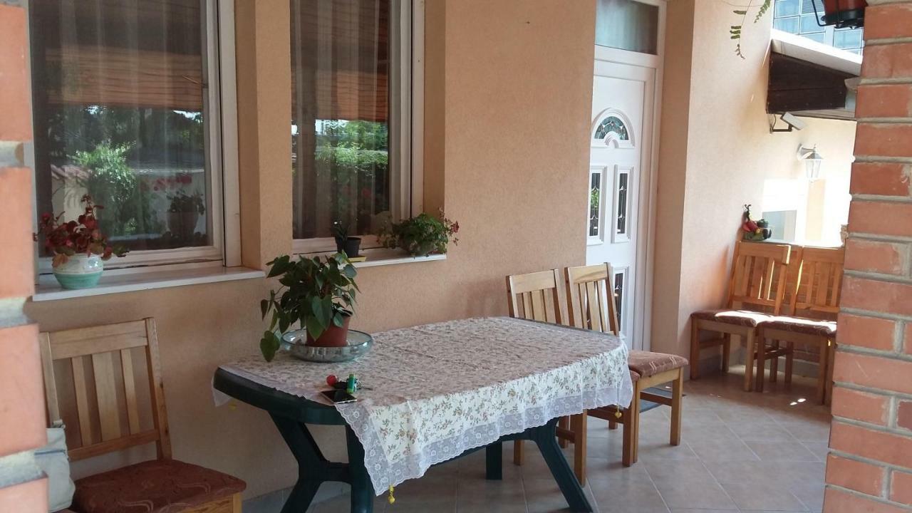 Pál utcai Apartman Mişcolţ Exterior foto
