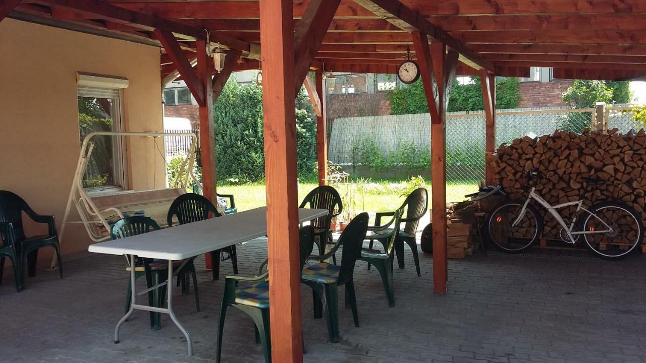 Pál utcai Apartman Mişcolţ Exterior foto